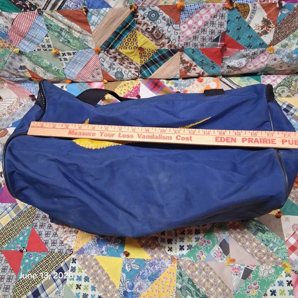 Vintage Nike Blue Yellow Swoosh Gym Duffle Bag Large 1 Pocket